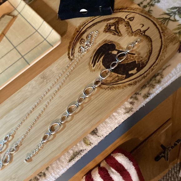 Jewelry set(necklace, bracelet and earrings) - Picture 7 of 8